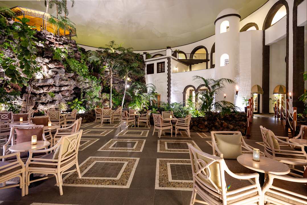 Lobby Hotel LIVVO Volcan Lanzarote