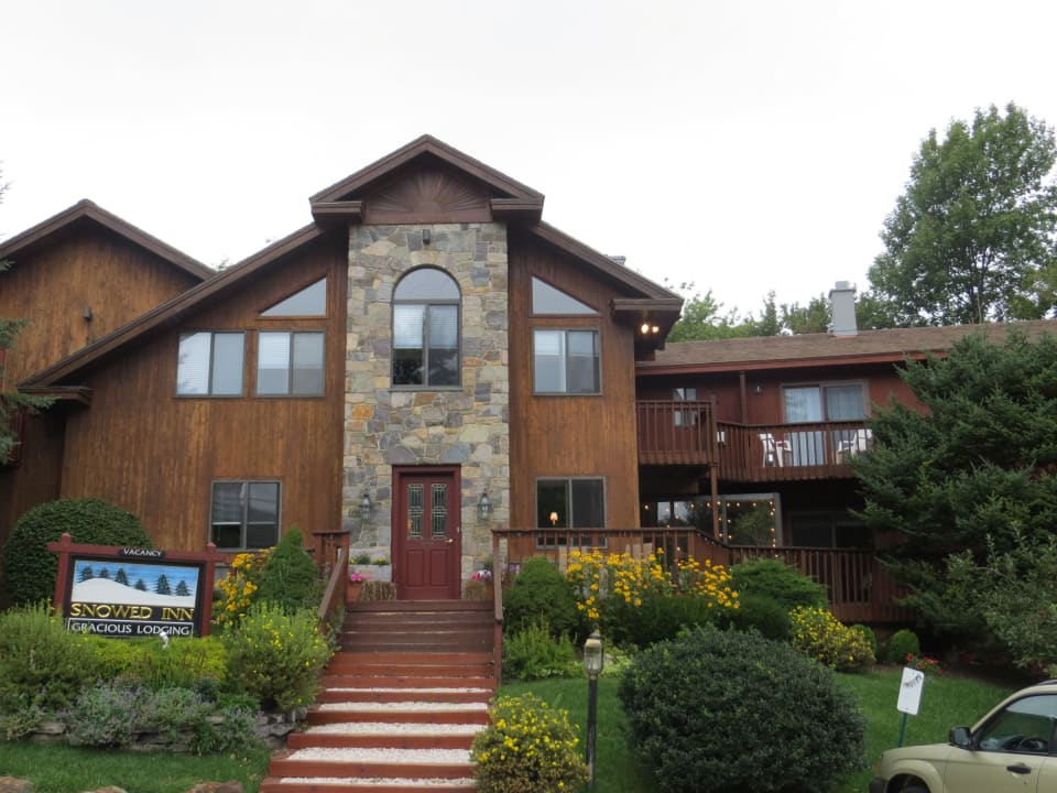 B&B Hotel Snowed Inn