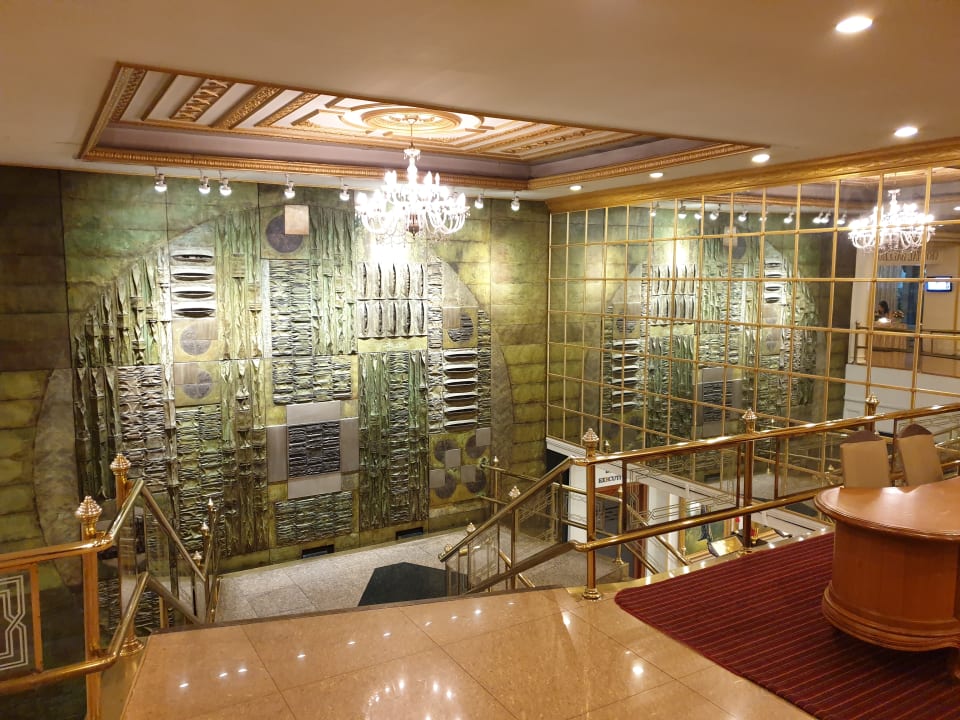 Lobby The Tawana Bangkok