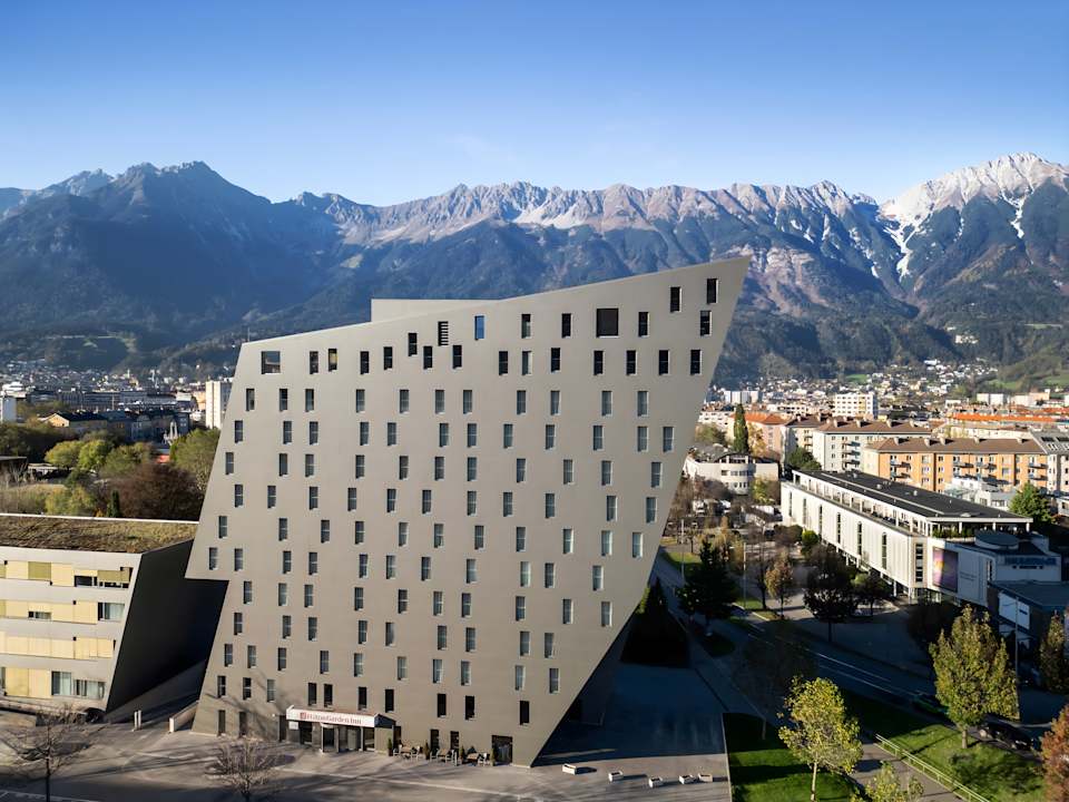Außenansicht Hilton Garden Inn Innsbruck Tivoli