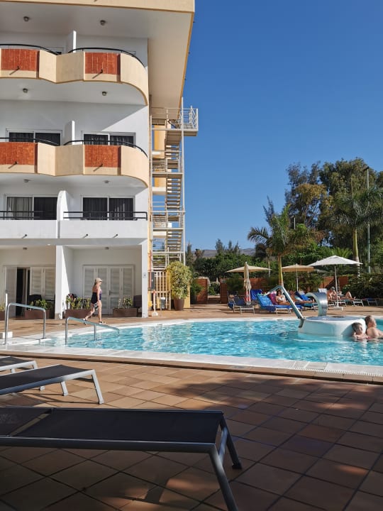 Pool allsun Hotel Lucana