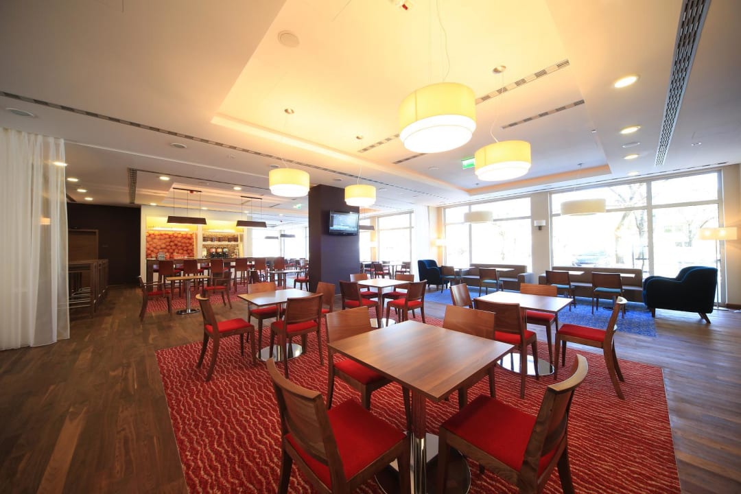 Gathering Zone - Restaurant Hampton By Hilton Swinoujscie