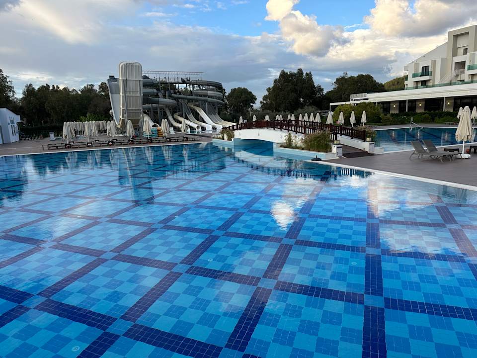 Pool Korumar Ephesus Beach & Spa Resort