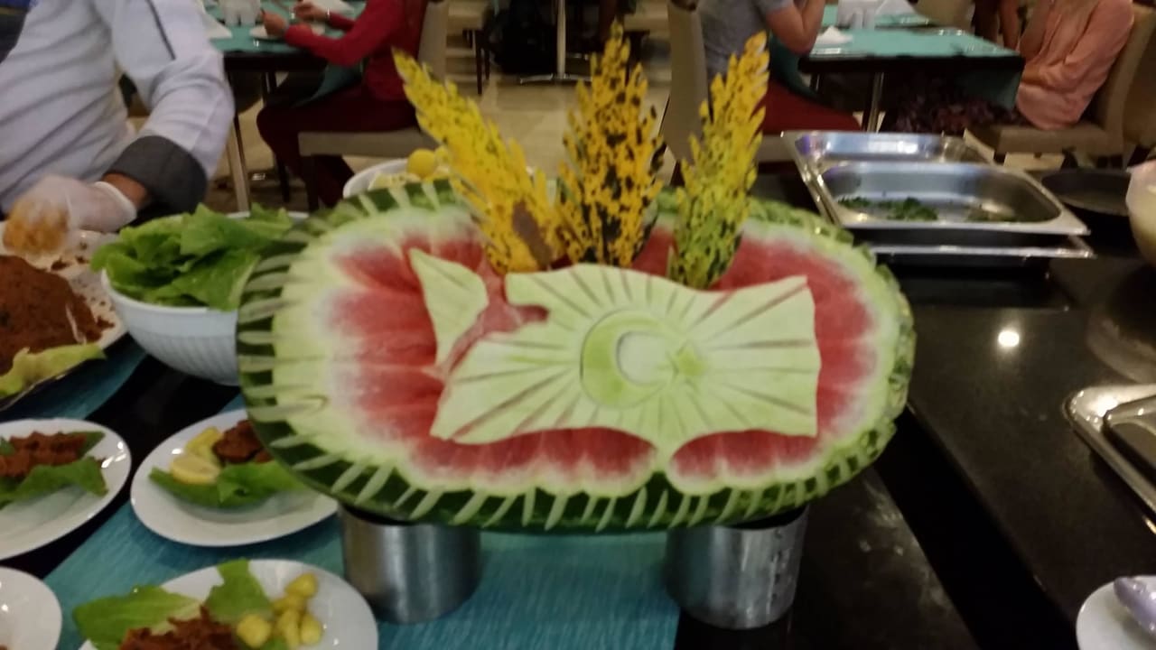 Wirklich tolle Dekoration am Buffet Side Prenses Resort & Spa