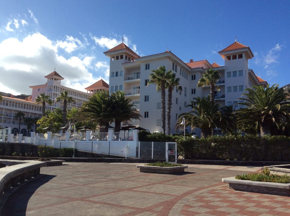 Außenansicht Hotel Riu Madeira