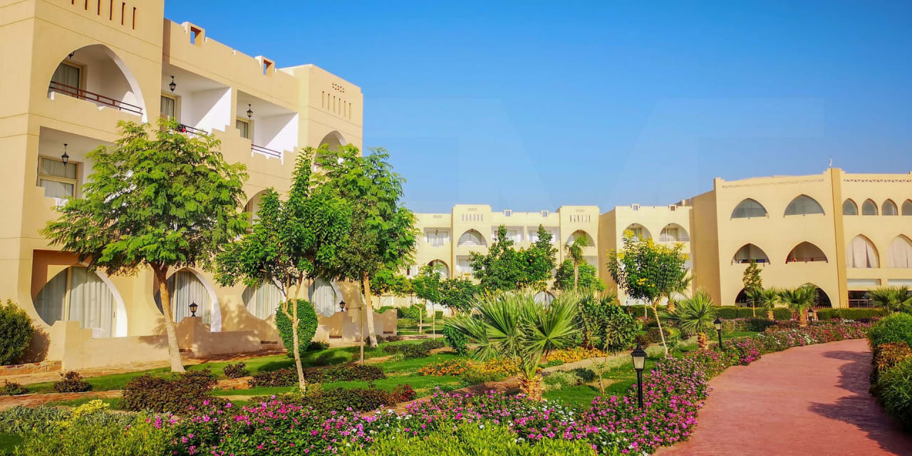 Gartenanlage Three Corners Equinox Beach Resort