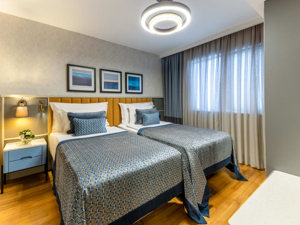Zimmer Arum Barut Collection