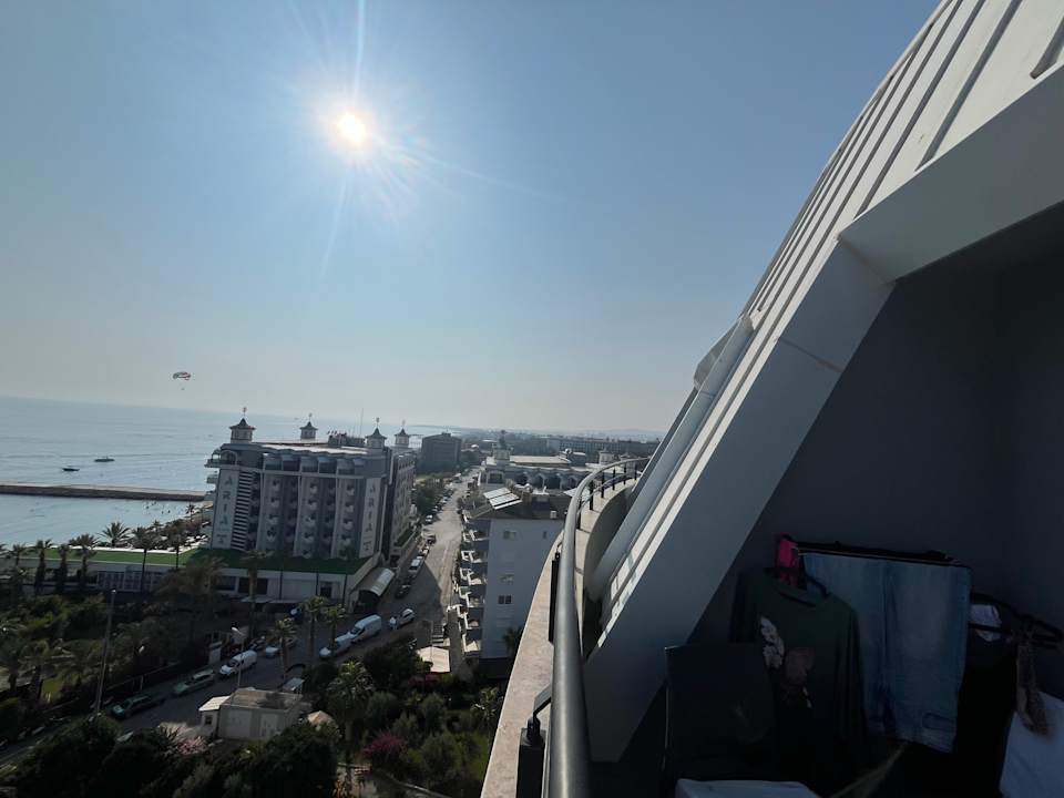 Außenansicht NoxInn Deluxe Hotel