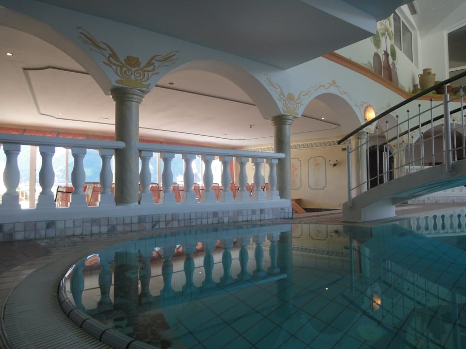 Völlig ausreichend Wellnessresort Vier Jahreszeiten