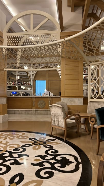 Gastro Well Palace Side