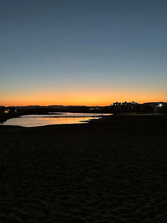 Strand Three Corners Equinox Beach Resort