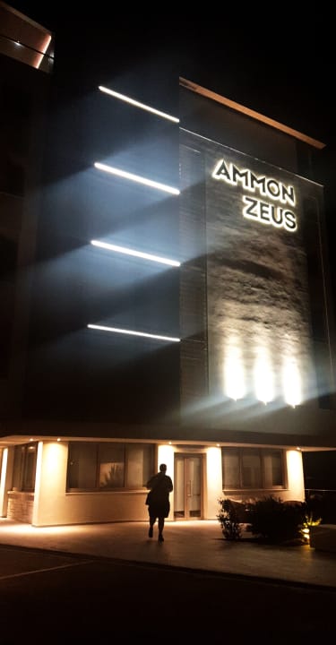 Außenansicht Ammon Zeus Luxury Beach Hotel