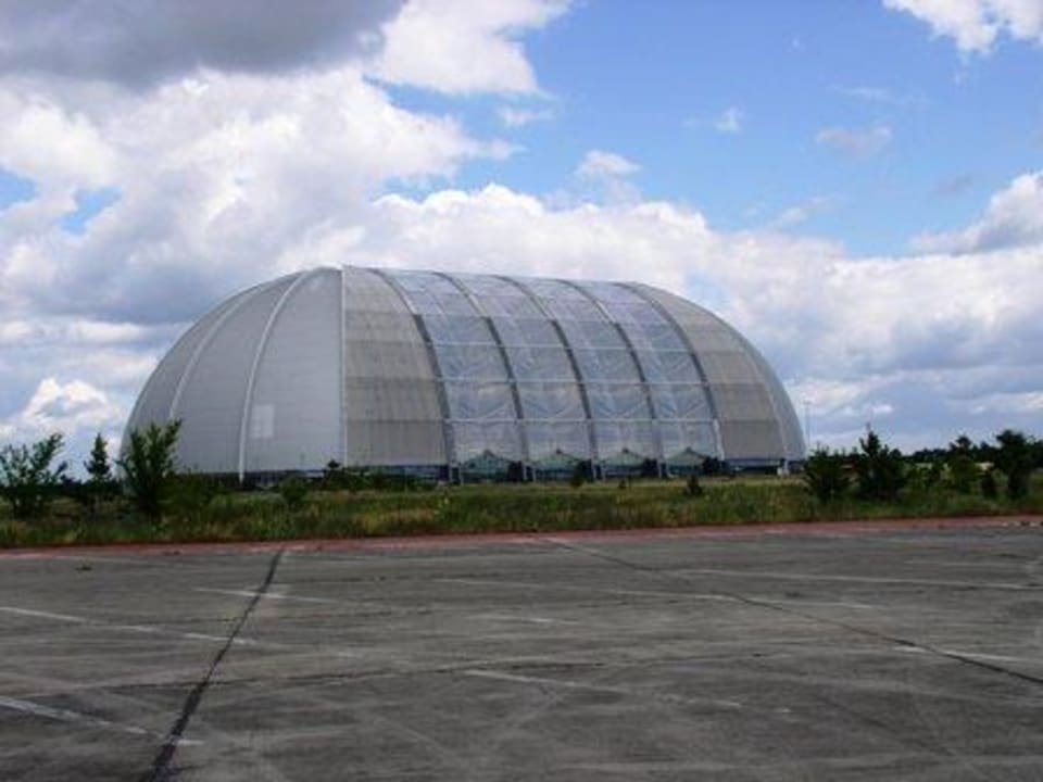 Aussen vom TI Tropical Islands Resort