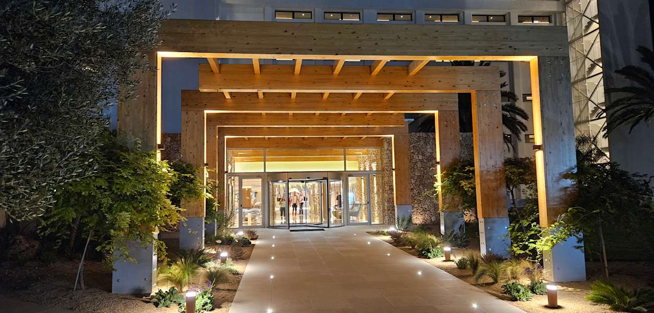 Außenansicht Hipotels Flamenco