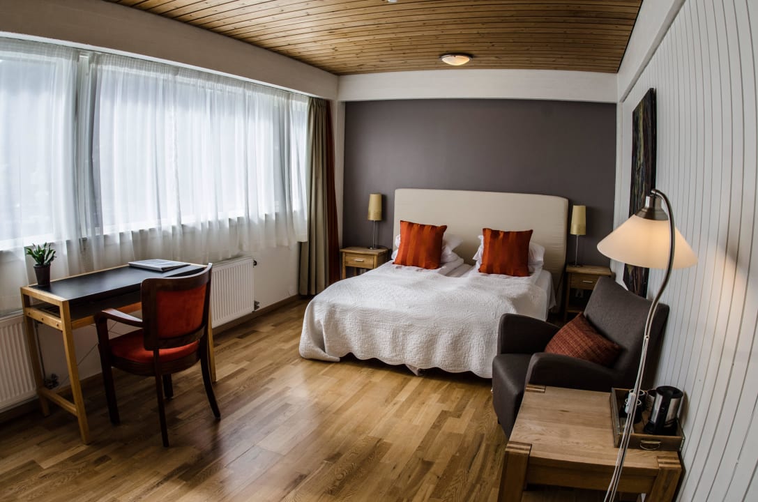 De Luxe room with seaview Lavik Fjord Hotel & Apartments