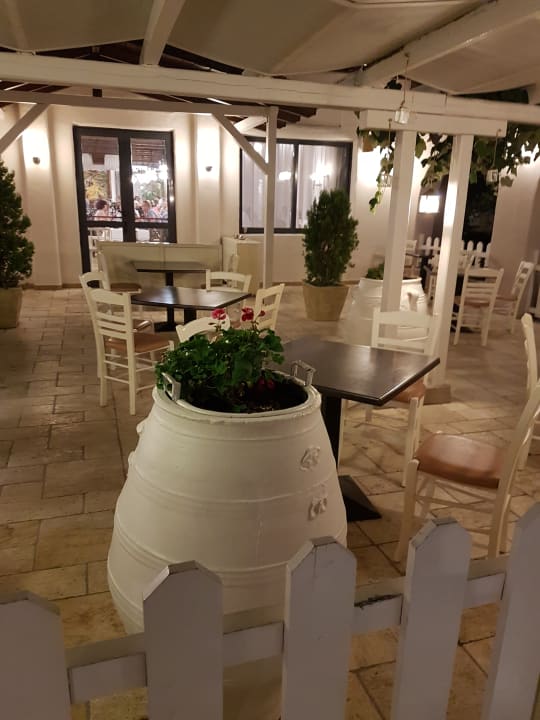 Gastro Acrotel Athena Pallas