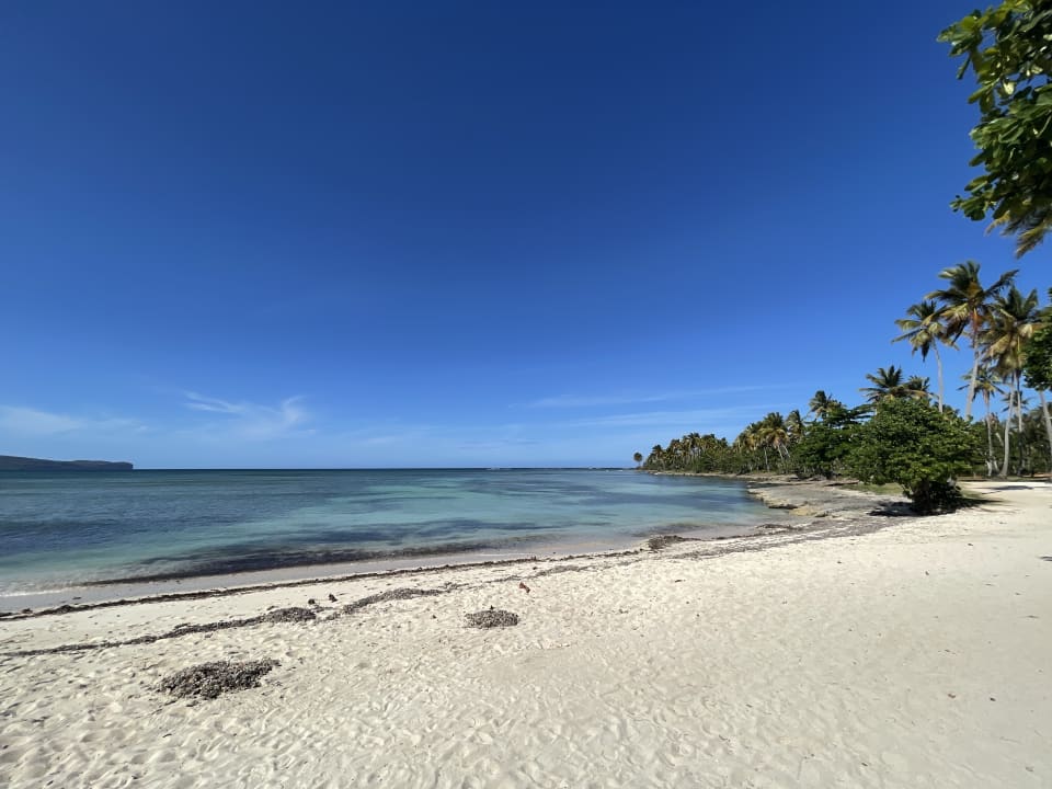 Strand Wyndham Alltra Samana