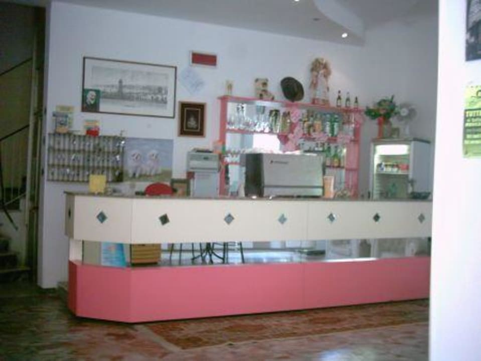 Hoteleingang/Bar Hotel Luna Rossa