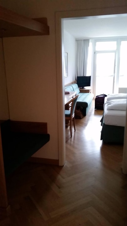 Vom Eingang Richtung Balkon Sauerland Stern Hotel