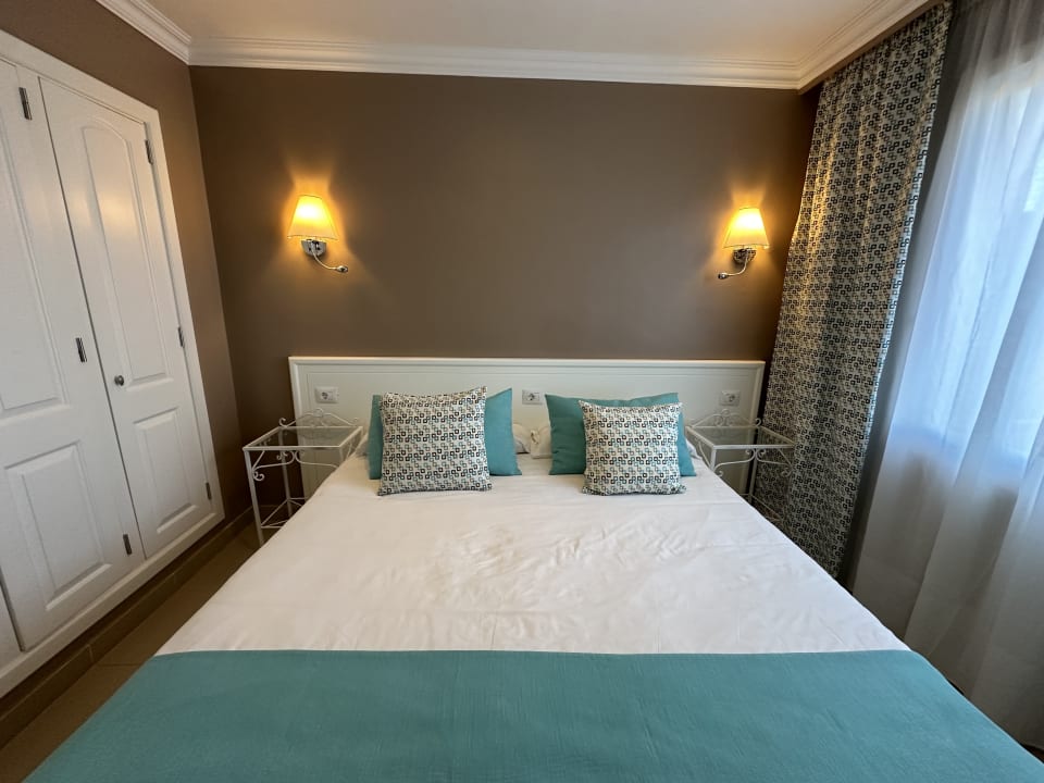 Zimmer Coral La Quinta Park Suites