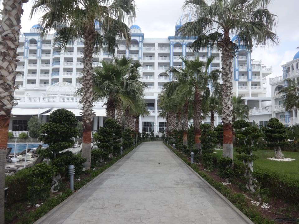 Außenansicht Rubi Platinum Spa Resort & Suites