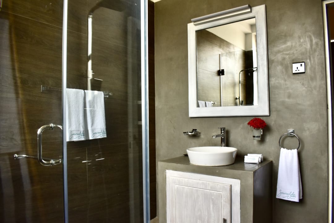 Zimmer Smeralda Beach Hotel Dikwella