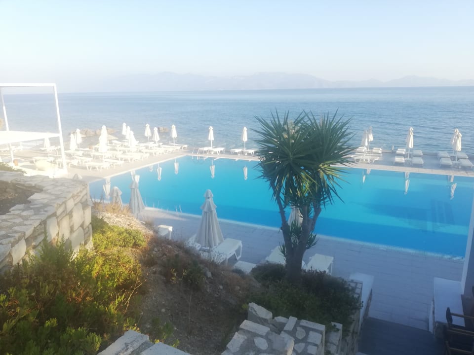 Ausblick Dimitra Beach Hotel & Suites