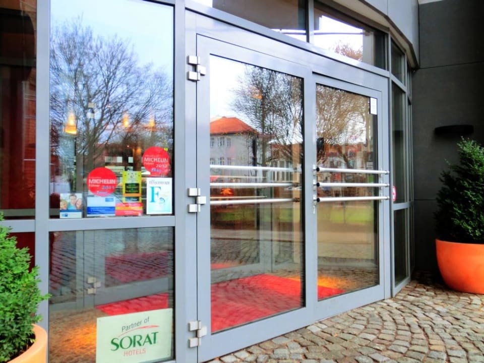 IBB Hotel Eingang Hotel Krämerbrücke Erfurt
