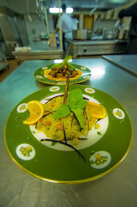 Итальянская и Сицилийская кухня Hotel Perla del Golfo