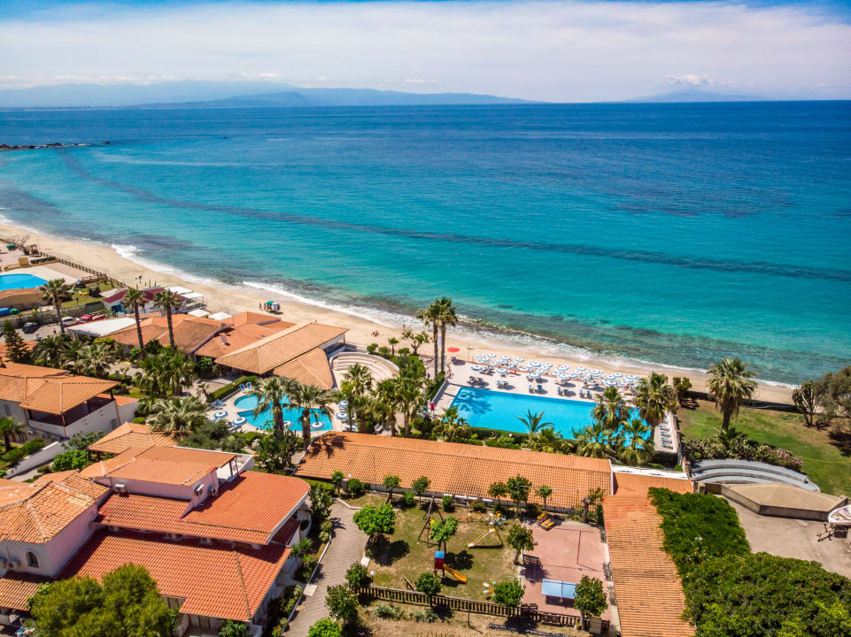 Außenansicht Villaggio Baia d'Ercole