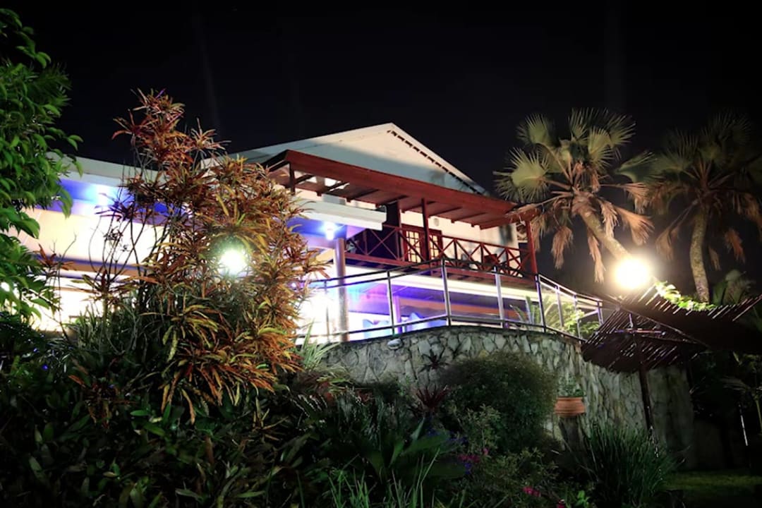 Außenansicht Wailana Beach Lodge