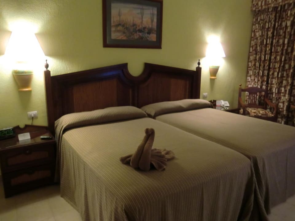 Bett bei der Ankunft Hotel Riu Tequila