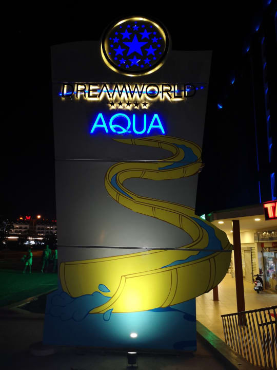 Außenansicht Dream World Aqua Hotel