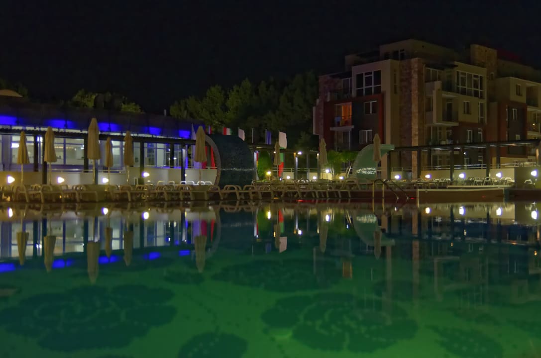 Pool Burgas Beach Hotel