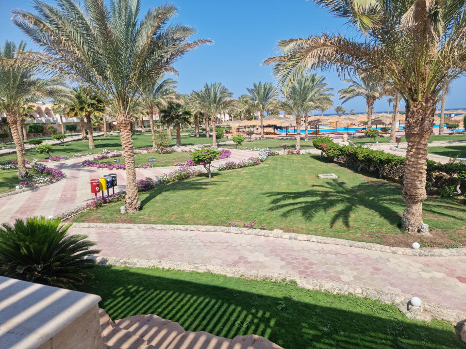 Gartenanlage Three Corners Sea Beach Resort