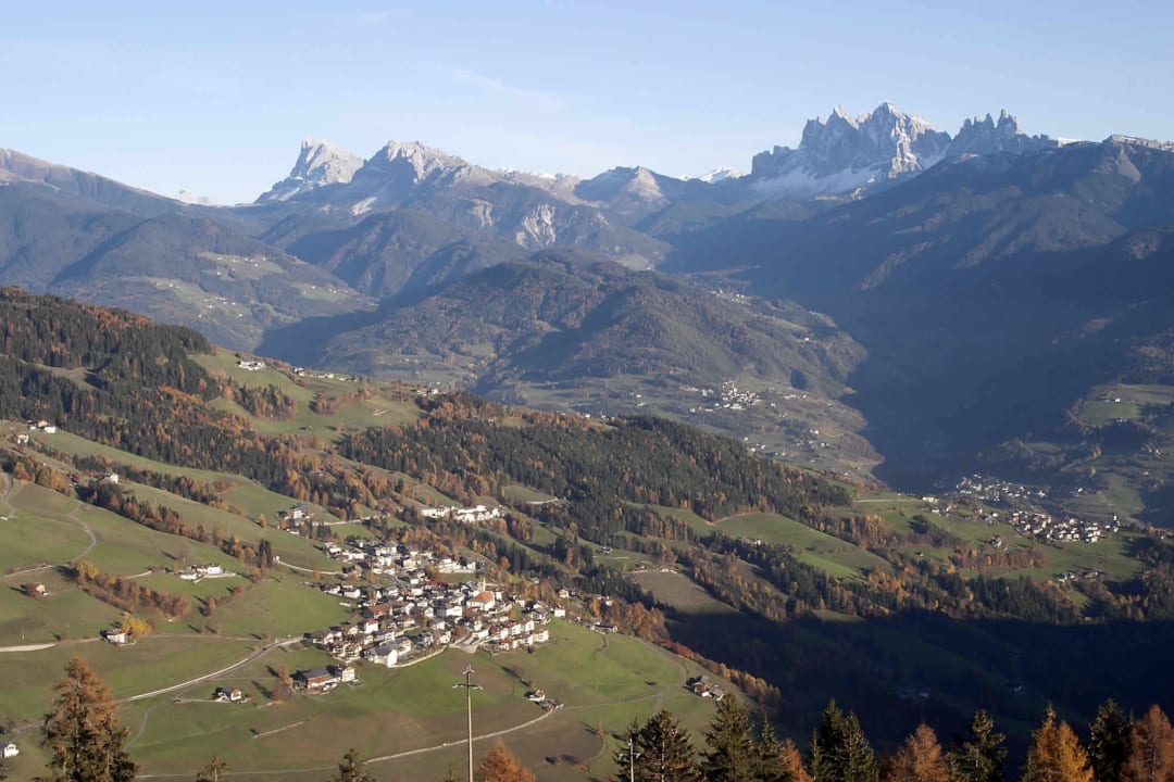 Ausblick auf die mächtigen Dolomiten Gasthaus zum Weissen Kreuz
