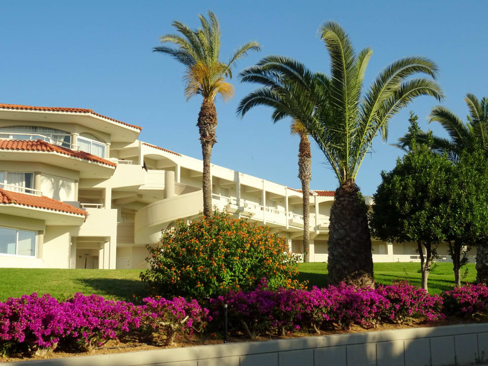 Hotenansicht von der Hauptstrasse aus Rodos Princess Beach Hotel & Spa