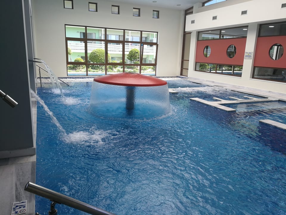 Pool Blue Lagoon Resort