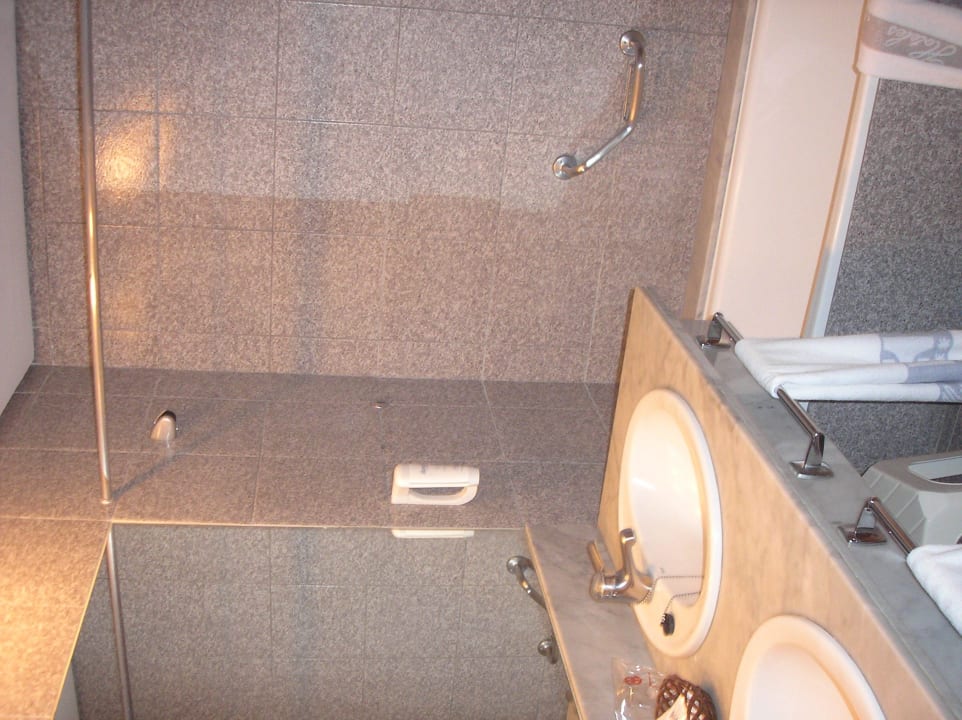 Bad Hotel Puerto Palace