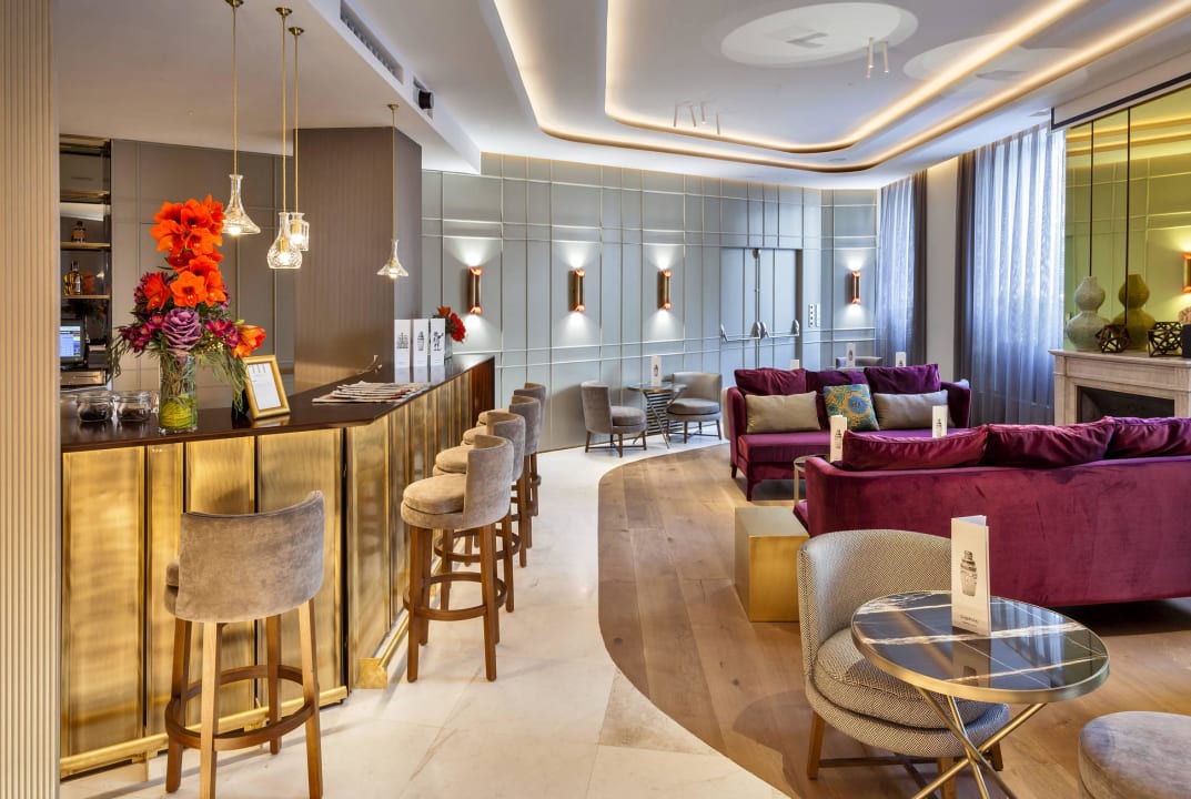 Lobby Bar Barceló Emperatriz