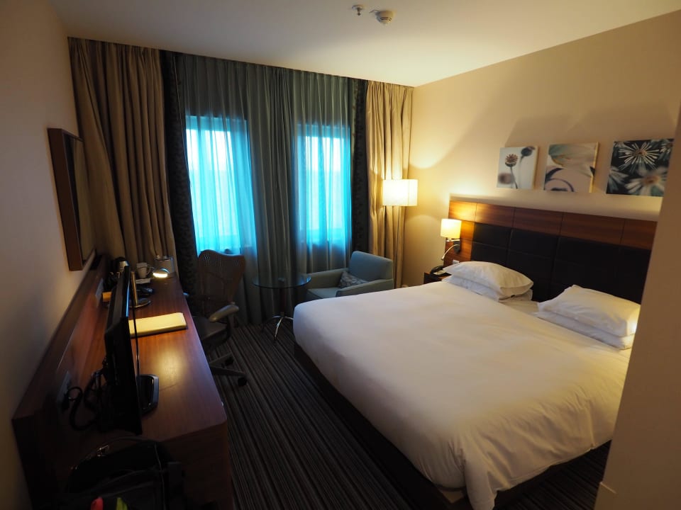 Zimmer 7213 Hilton Garden Inn Frankfurt Airport
