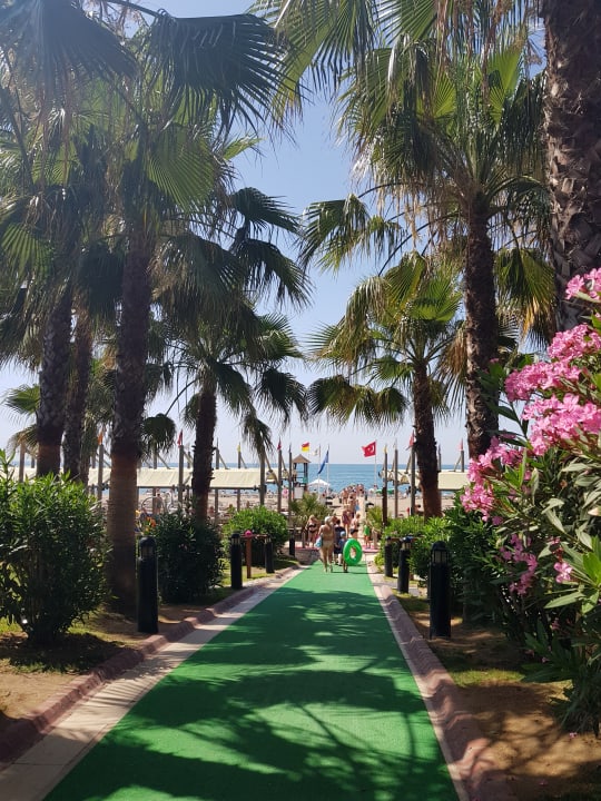 Strand Fame Residence Lara & Spa