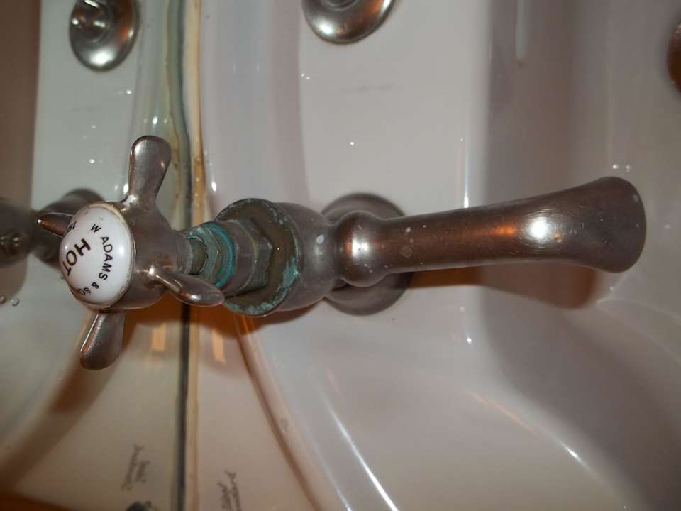 Grünspan Badezimmer Hotel Umi