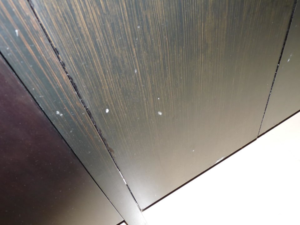 Keine sauberen Schränke Mercure Gold Hotel Al Mina Road Dubai