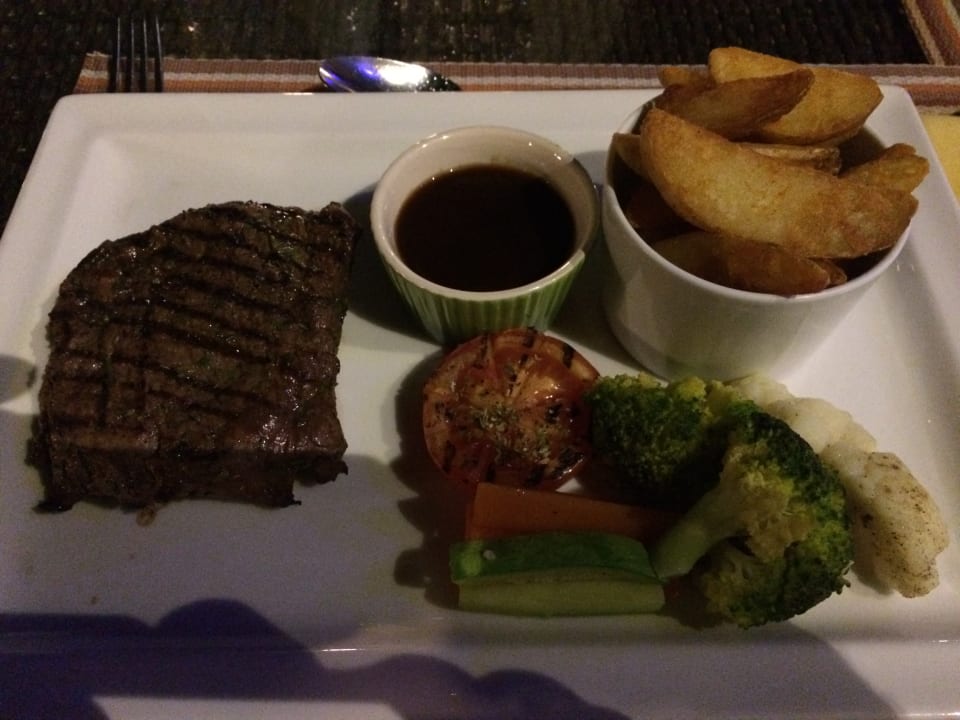 Gastro Wyndham Garden Salalah Mirbat