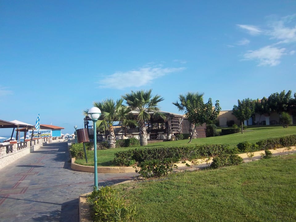 Ogród Aldemar Olympian Village