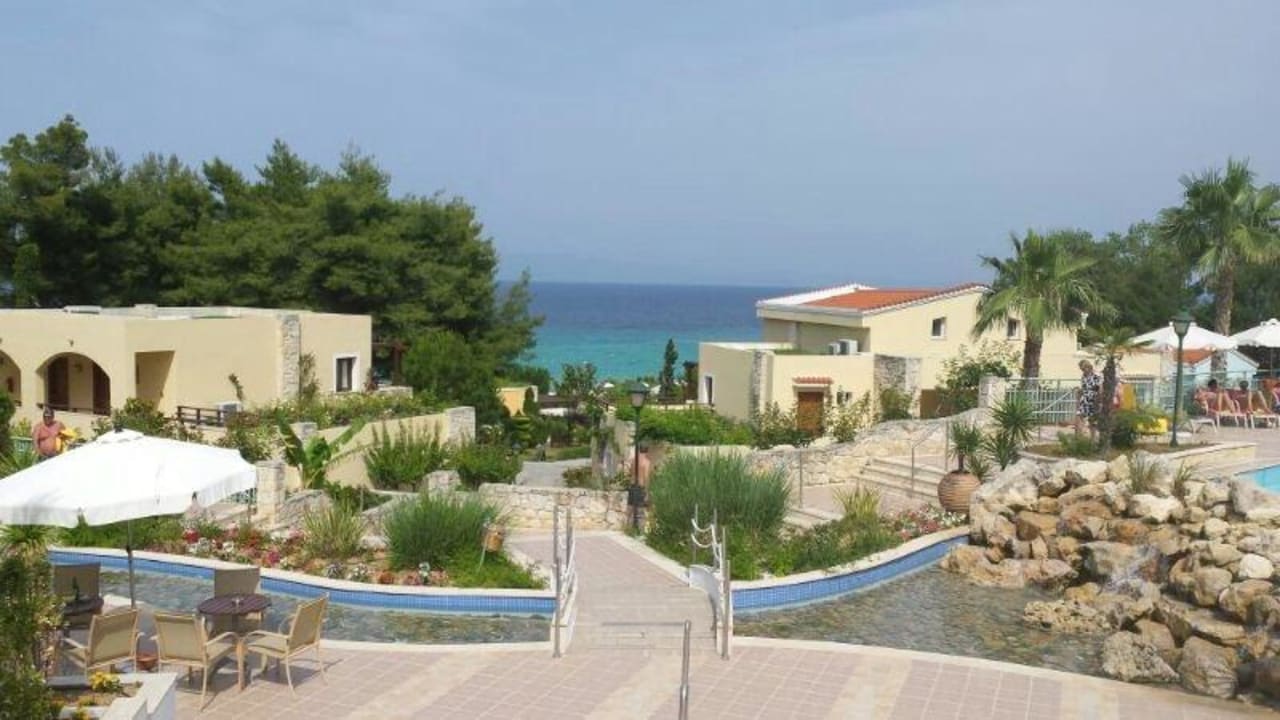 Blick von der Hotelterrasse Aegean Melathron Thalasso Spa Hotel