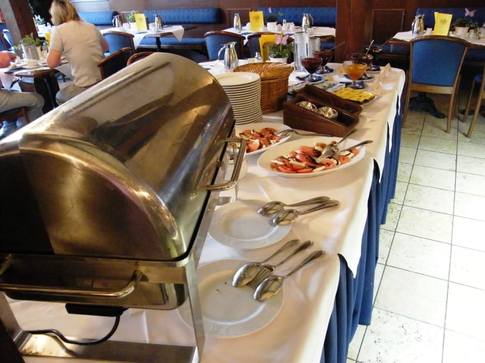 Frühstücksbuffet  Hotel Goldener Adler