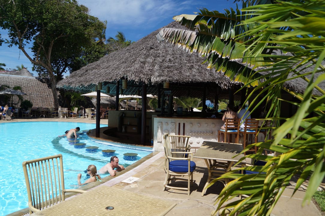 Bar Baobab Beach Resort & Spa