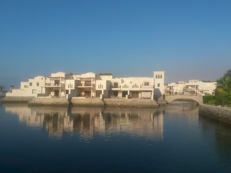 Außenanlage The Cove Rotana Resort